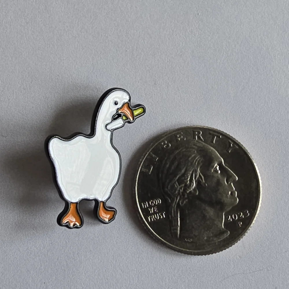 Goose with a knife pin enamel lapel brooch bird duck white black - Picture 8 of 9
